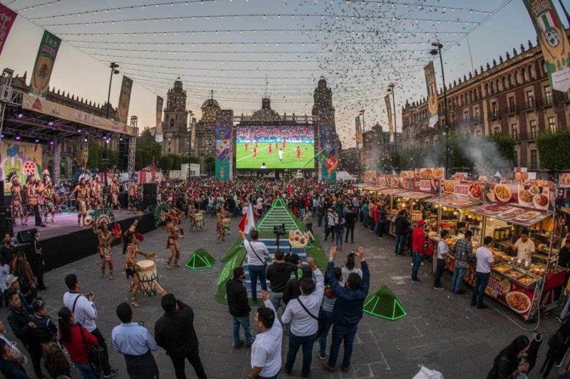 El Zócalo se consolida como Fan Fest del Mundial con una jornada masiva de futbol y cultura
